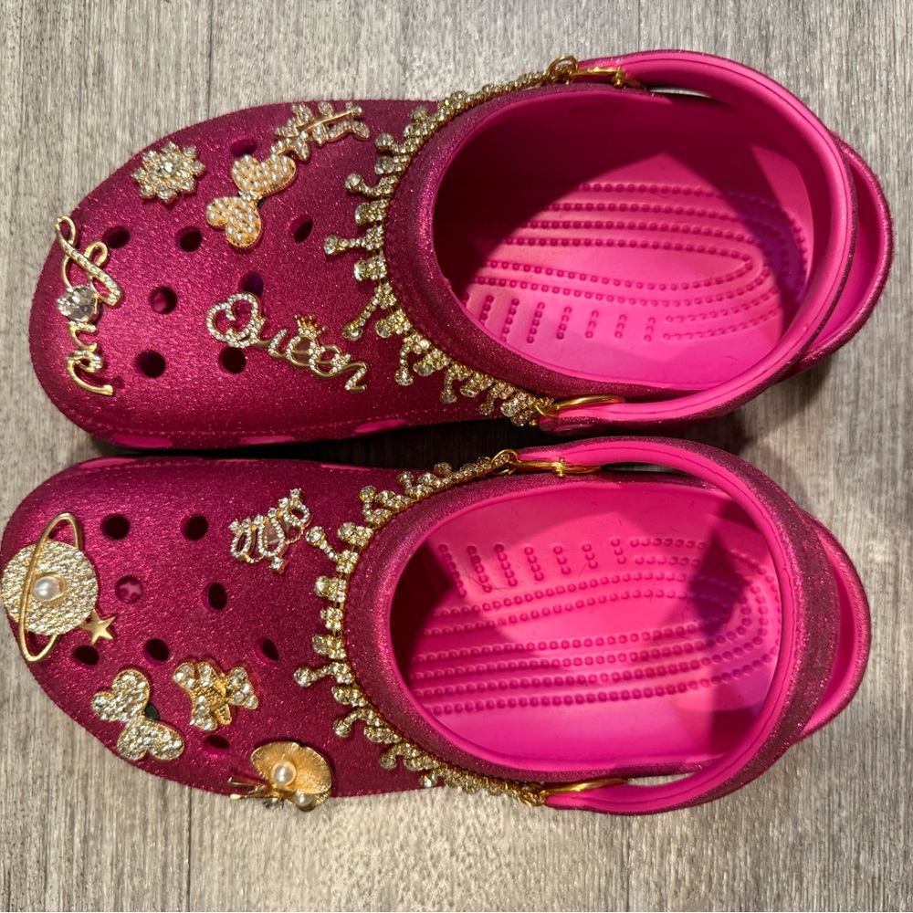 Crocs Glittery Fuchsia Clogs with Gold Charms Accents